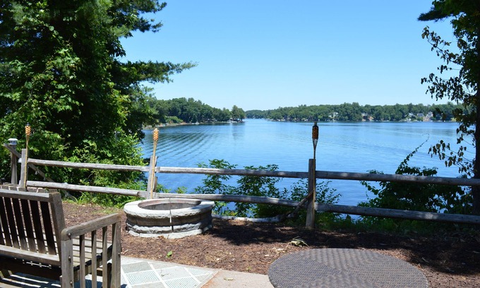 Southwick House | ISLAND WATERFRONT Sleeps up to 8