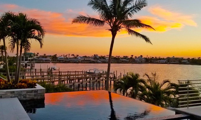 Isles of Capri House | Isles Of Capri & Marco Island area.