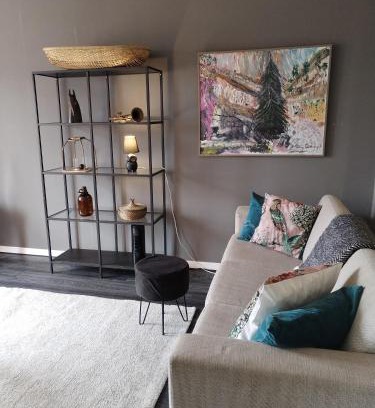 Varkaus Apartment | Iso huoneisto koskien ja palveluiden äärellä