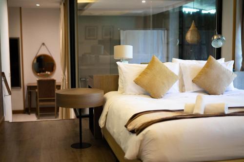 Mittaphap Hotel | Issara Boutique Winery Hotel
