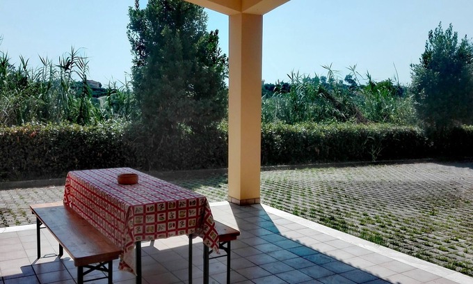 Cupra Marittima Villa | Villa in the countryside just steps from the sea