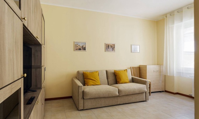 Turro Apartment | It feels just like home - Milan/Smart Lock