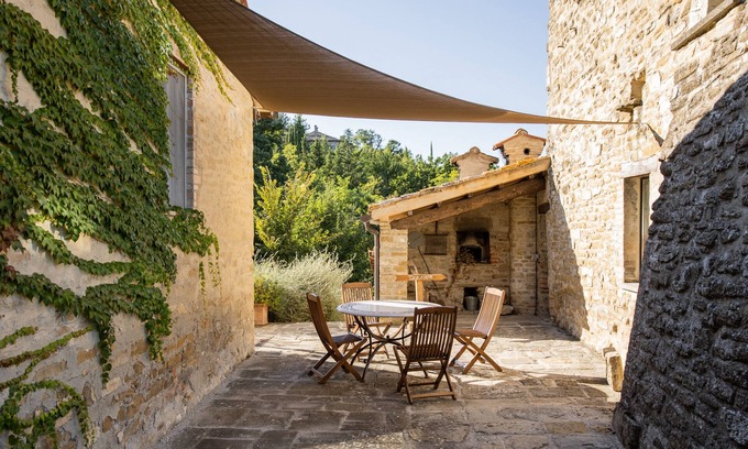 Monteluiano House | Authentic, welcoming, elegant, comfortable, panoramic, surrounded by nature