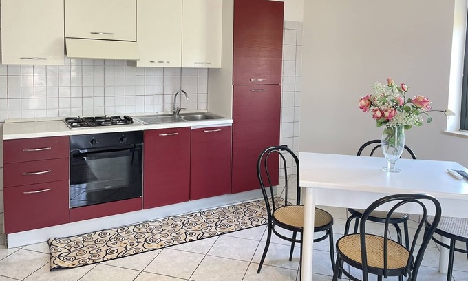 Le Castella Apartment | Le Castella Home 6-Apartment-Private Bathroom-Terrace