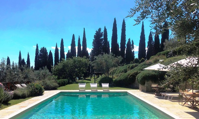 Loro Ciuffenna House | Poggio Corsucci - Il Nido: intimate stone house with pool and enchanting views