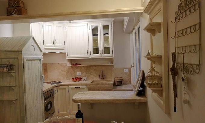 Marina di Castagneto Carducci Apartment | Cosy apartment for 4 guests with WIFI, TV and parking