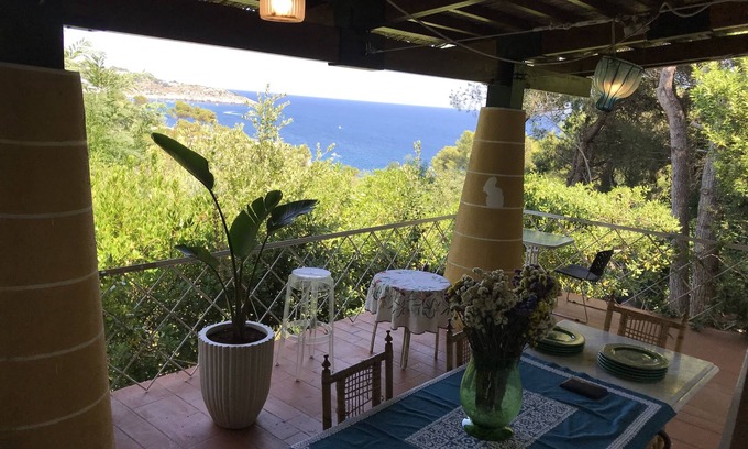 Marina di Marittima Villa | La Cala on Acquaviva Villa