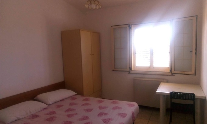 Marina di Montenero House | Triple room for rent with independent bathroom