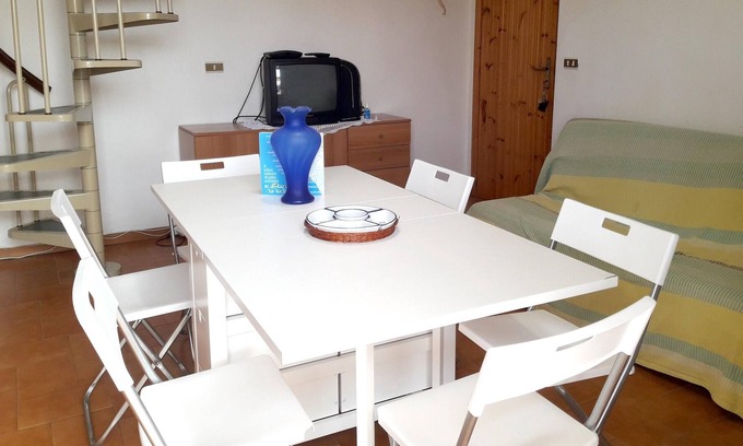 Santa Maria del Cedro Apartment | Homerez - 300 m away from the beach! Appartement for 7 ppl. with balcony