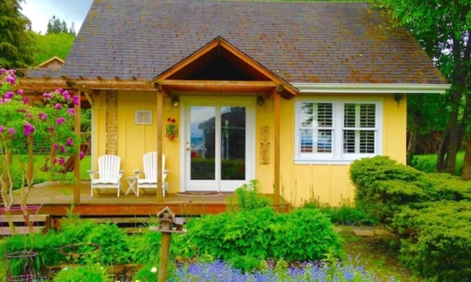Langley Cottage | It's Another Beautiful Day At Captain's Cove in Langley, On Whidbey Island