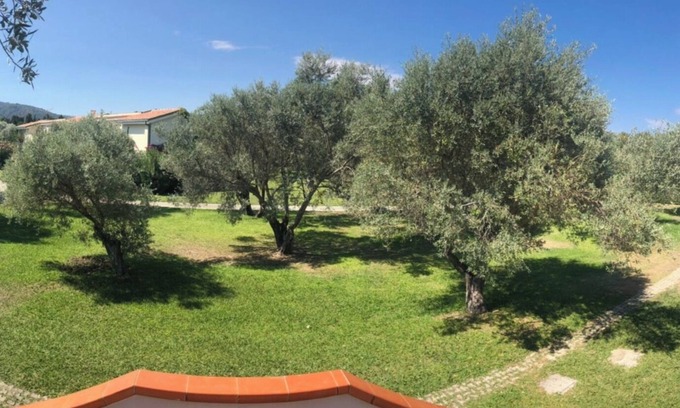 Sant'Andrea Apostolo dello Ionio House | Holiday Home 'Casa Del Sole' with Private Terrace and Air Conditioning