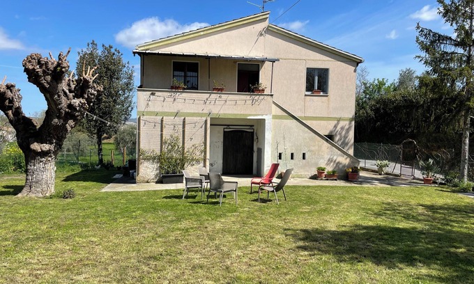Sant'Omero House | Italian Country House
