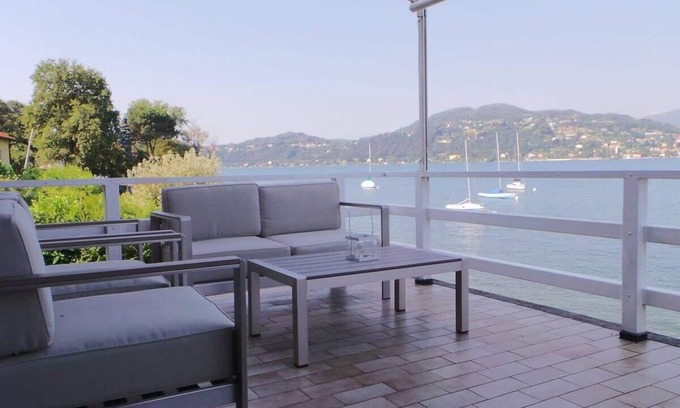 Ispra Villa | Italian Lakes lakeside villa with direct lake access
