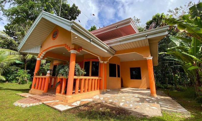 Maria House | It’s close to new resort, hospital, beaches, pools, falls, and cave!