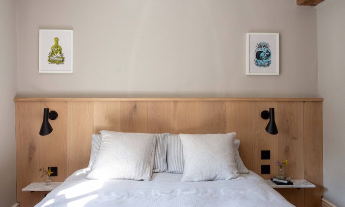 Castle Acre Cottage | Ivy Cottage - Relax unwind and enjoy village life.