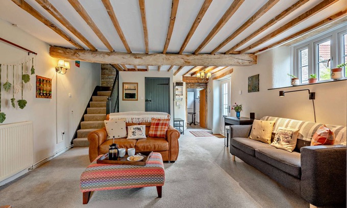 Somerton House | Ivy Leaf Farm Barn - Two Bedroom House, Sleeps 4