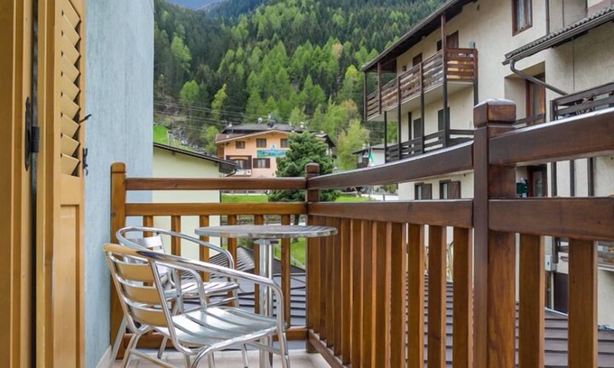 Pellizzano House | Jägerhaus