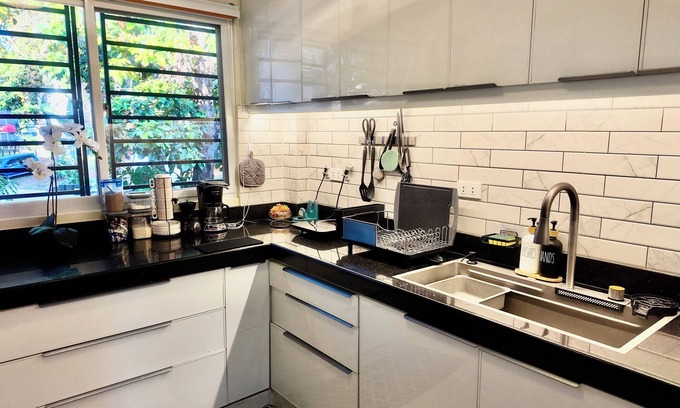 Antipolo Condo | J&J Antipolo 2 Bedroom Condo with Nature View, Netflix, Karaoke, and Threadmill