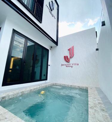 Ranong House | J Jacuzzi Villa Ranong