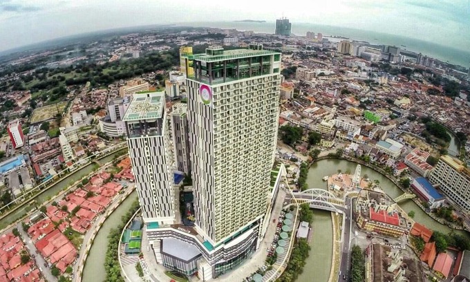 Bunga Paya Pantai Apartment | J Lodge Residences @ Malacca River