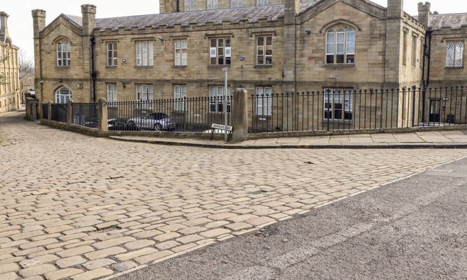 Huddersfield Cottage | J P PRITCHETT, pet friendly in Huddersfield