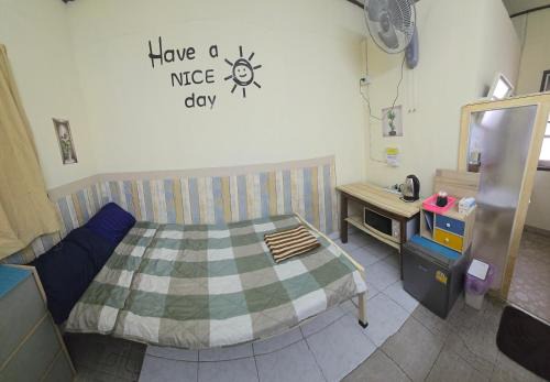 Lat Yao Apartment | J Place Studio 204 with free Wifi, near Skytrain