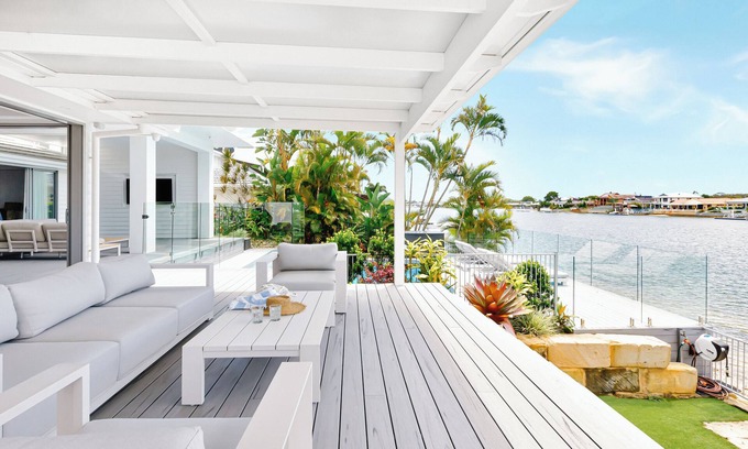 Tallebudgera House | Jacana Beach House - central to Palm Beach & Burleigh beaches and bustling cafés