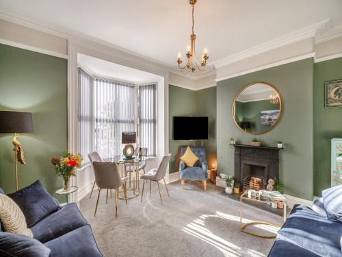 Tywyn House | Jack's House- Uk40741