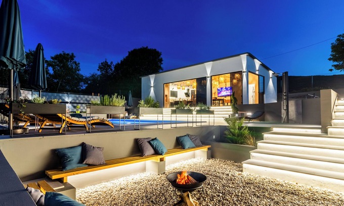 Lovrec Villa | Jackal Holiday House