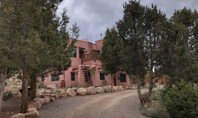 Durango Apartment | Jackrabbit Estate Durango CO Romantic, clean, stars, close to town, & executive!