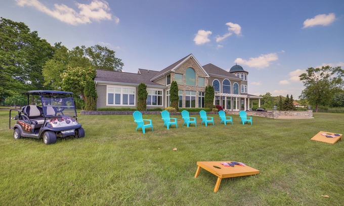 Horton House | Jackson Lakefront Getaway: Boat Dock, Porch, Patio
