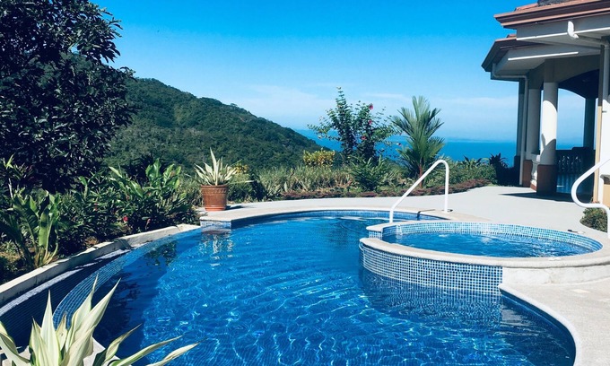 Jaco House | Jaco Falls, Cost Rica