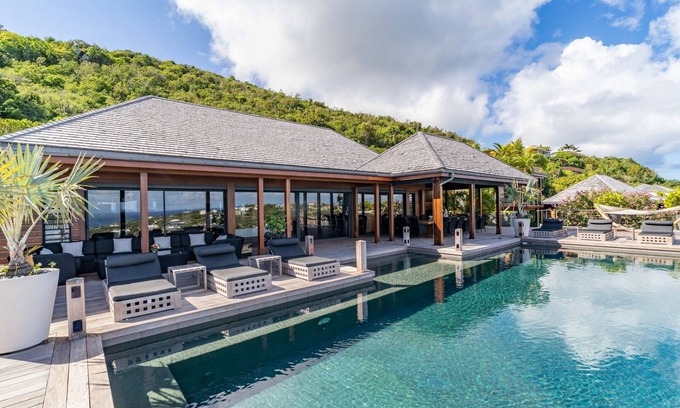 Grand Cul-de-Sac Villa | Jade (4/8 Rooms) Luxury villa