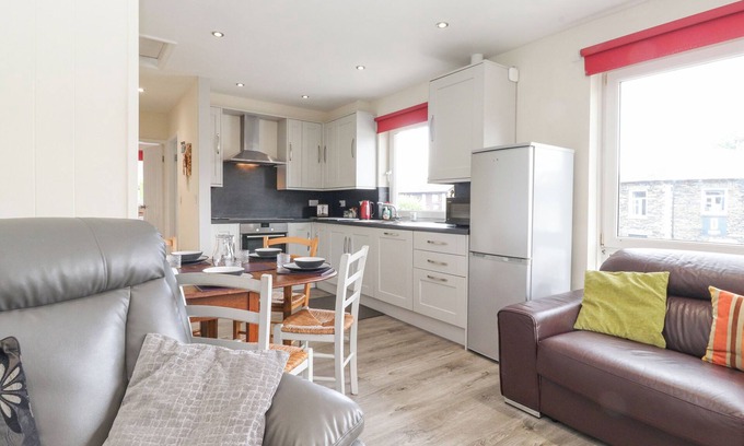 Staveley Cottage | Jakanori