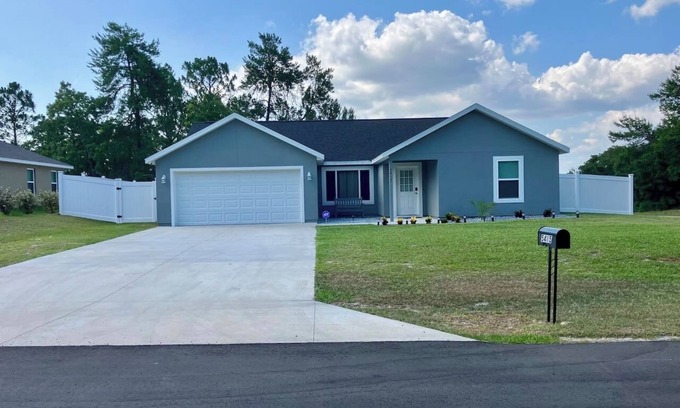 Ocala House | Jake's Cozy Corner