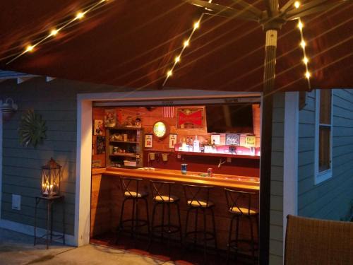 South Haven House | Jakers Beach House- personal bar, steps to beach