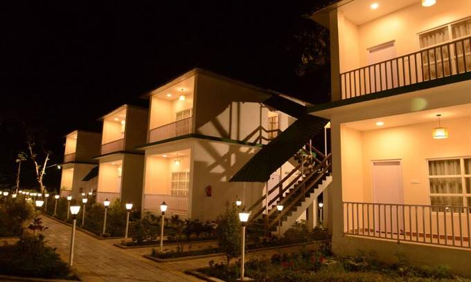Alipurduar Hotel | JALDAPARA FOREST TOURIST LODGE