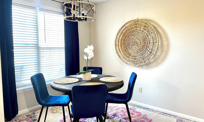 Greensboro Condo | Jamestown Extended Stay w. Kind Bed