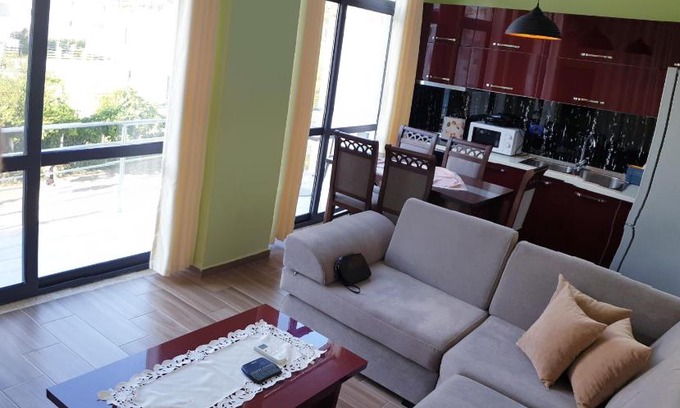 Shengjin Apartment | Jana
