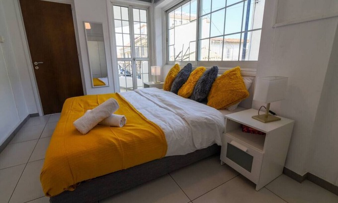 Larnaca City Centre Apartment | Jana`s 2-BR Apartment in Larnaca