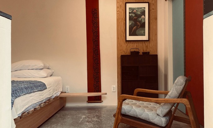 North Campus Apartment | Japandi Modern Luxury Spa Junior Suite