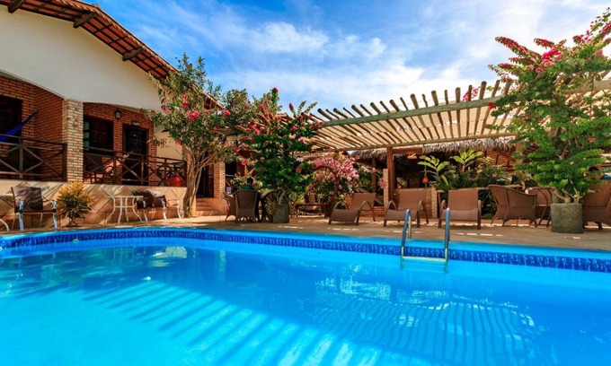 Canoa Quebrada Hotel | Jardim dos Orixás