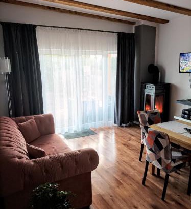 Czarna Dabrowka Apartment | Jasień 77 B