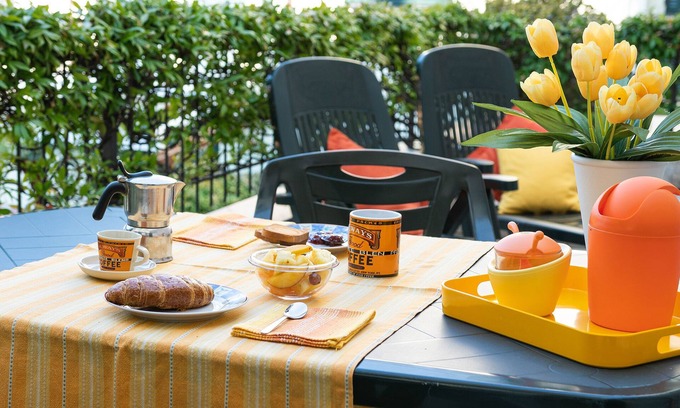 Borghetto Santo Spirito Apartment | Jasmine Terrace - Marina di Borghetto
