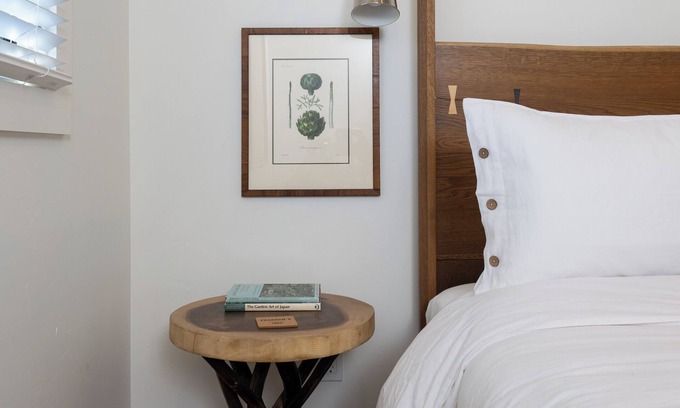 Los Alamos Apartment | Jasmine residence, located downtown between the Union Hotel & Bells restaurant.
