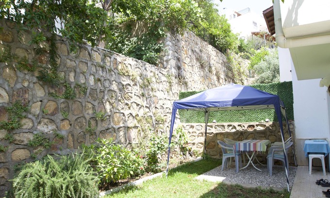Gumuldur Villa | Jasmine Villa looking over the ocean, clean, comfortable villa in the complex