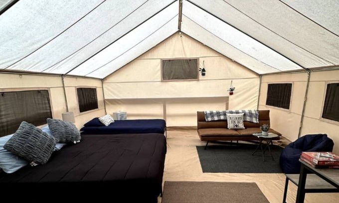 Mc Caskill Resort | Jasper Safari Tent - One Bedroom Resort, Sleeps 6