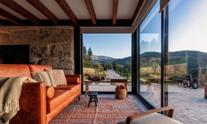 Penha Longa Villa | Javardo Family House