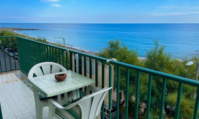 Riva Ligure Apartment | Jean House - Sea View