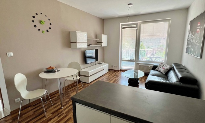 Nivy Apartment | JEGEHO 1-bedroom apartment in Bratislava with WiFi